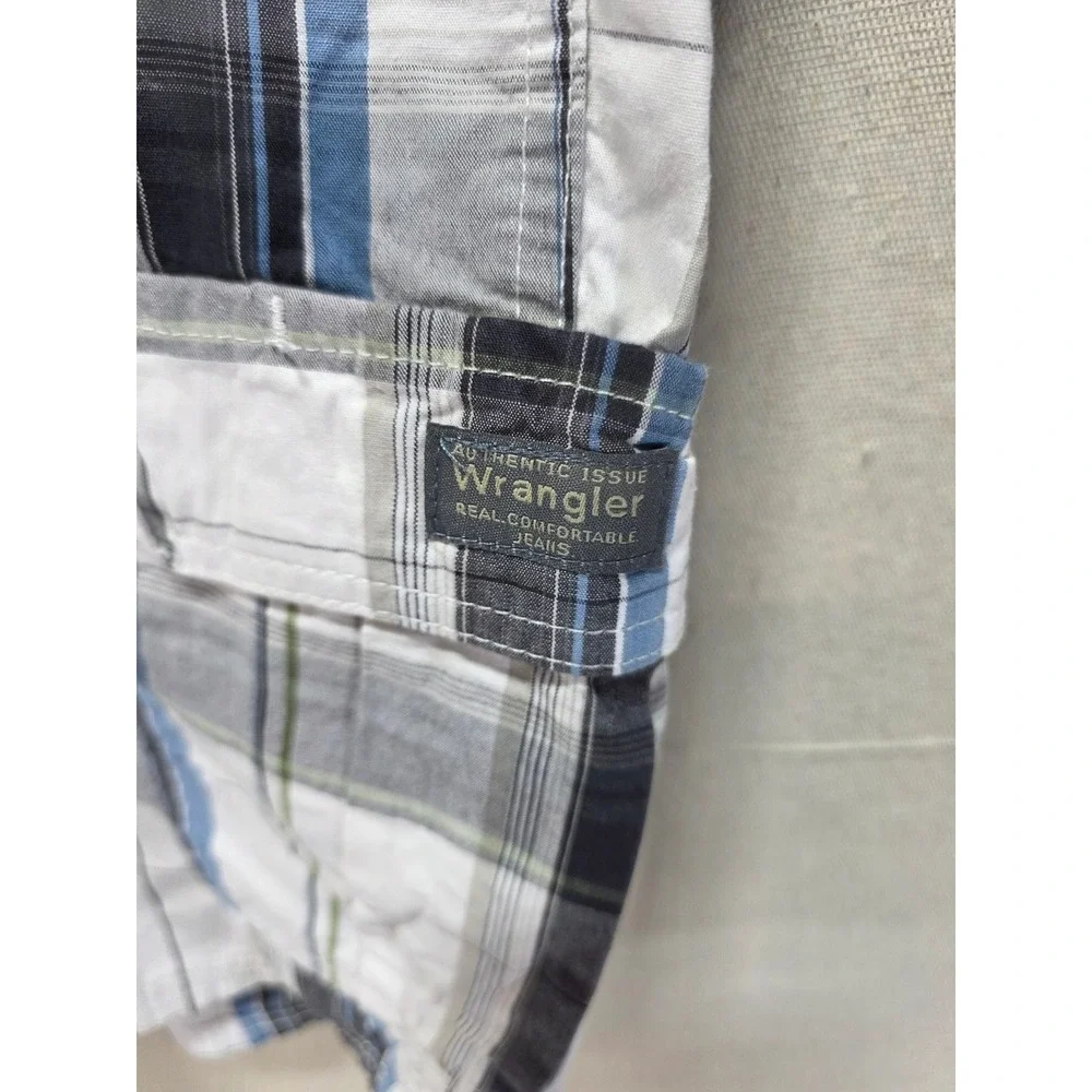 Wrangler Mens Plaid Cargo Shorts White Blue Grey Cotton 60CMW4L Size 46